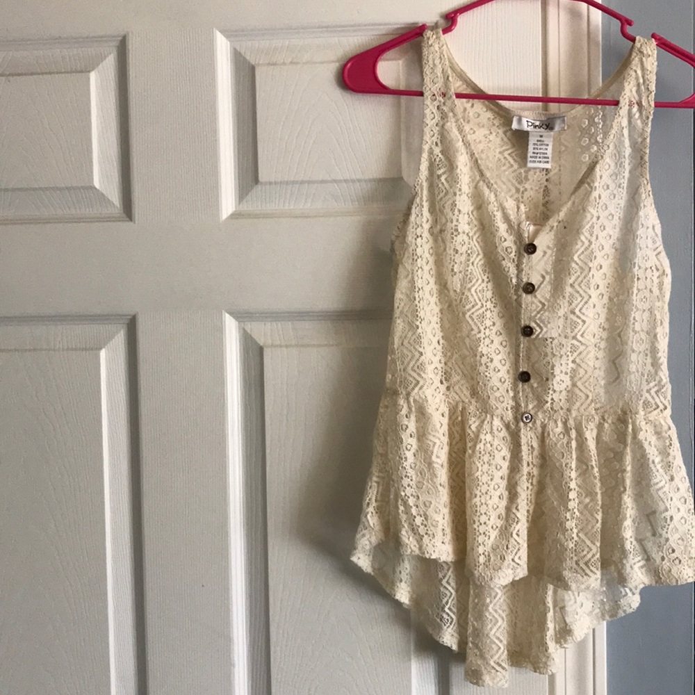 4/$12 NWT Gorgeous Lace Knit Hi-Lo Vest